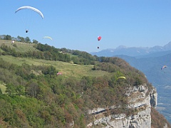 Parapentes au-dessus de St Hilaire 08